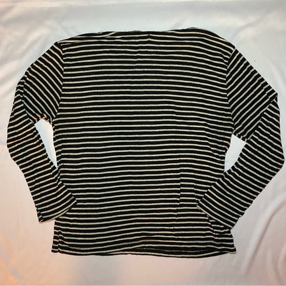 Brandy Melville Striped 3/4 Tee - Picture 2 of 3